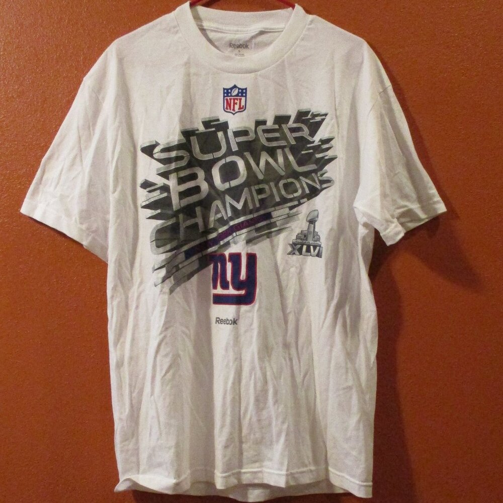 New York Giants Shirt NFL Men Large Red White Blue Gray Super Bowl Championship